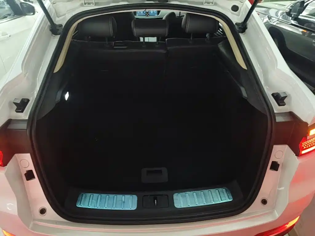 Changan CS85 COUPE 2019 — фото 15