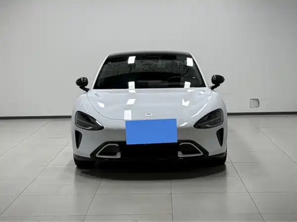 Xiaomi SU7 2024