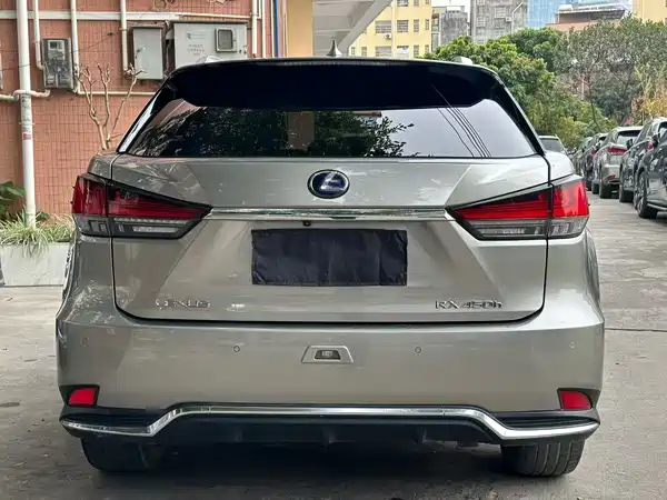Lexus RX 2020