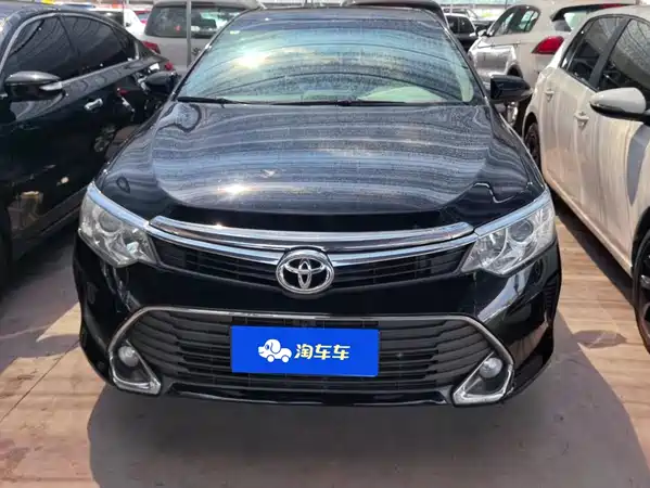 Toyota Camry 2016
