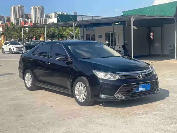 Toyota Camry 2016