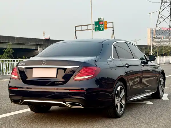 Mercedes-Benz E-Class 2017