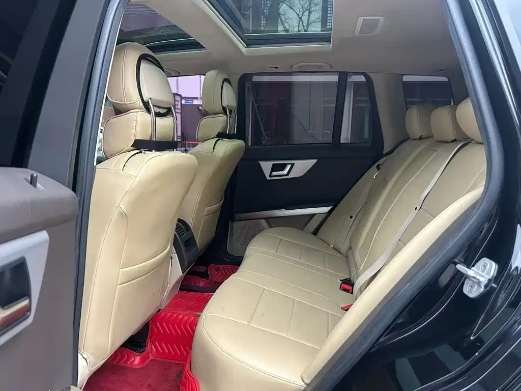 Mercedes-Benz GLK-Class 2015