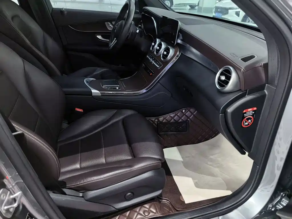 Mercedes-Benz GLC 2020 — фото 12
