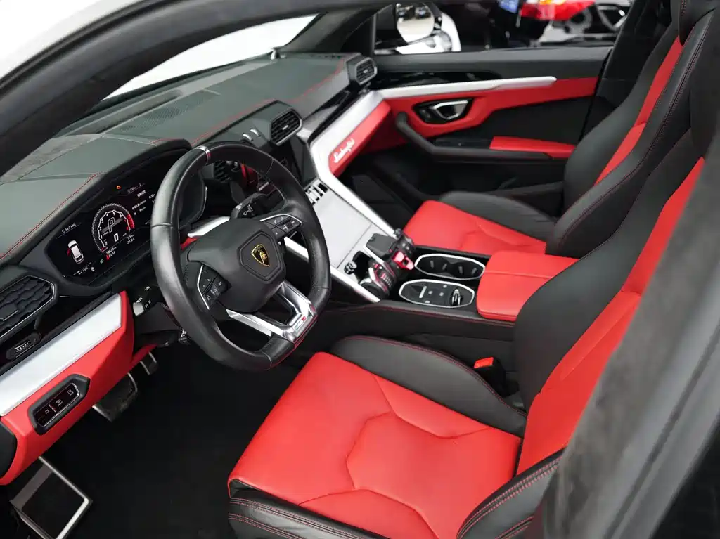 Lamborghini Urus 2019 — фото 4