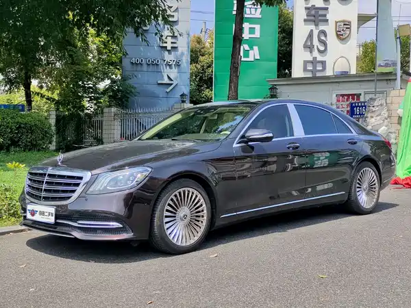 Mercedes-Benz S-Class 2020