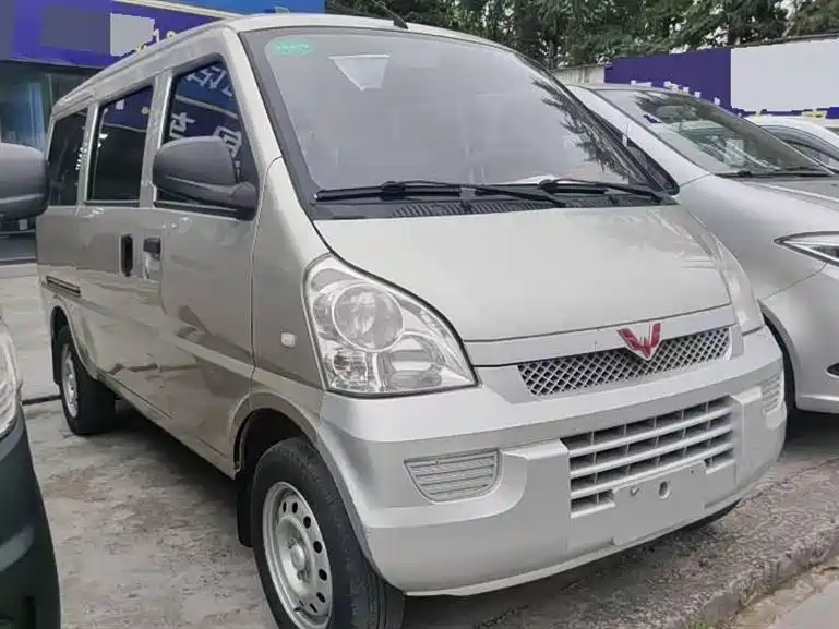Wuling Rongguang 2011
