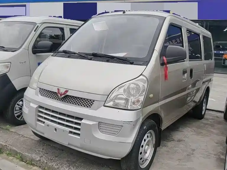 Wuling Rongguang 2011