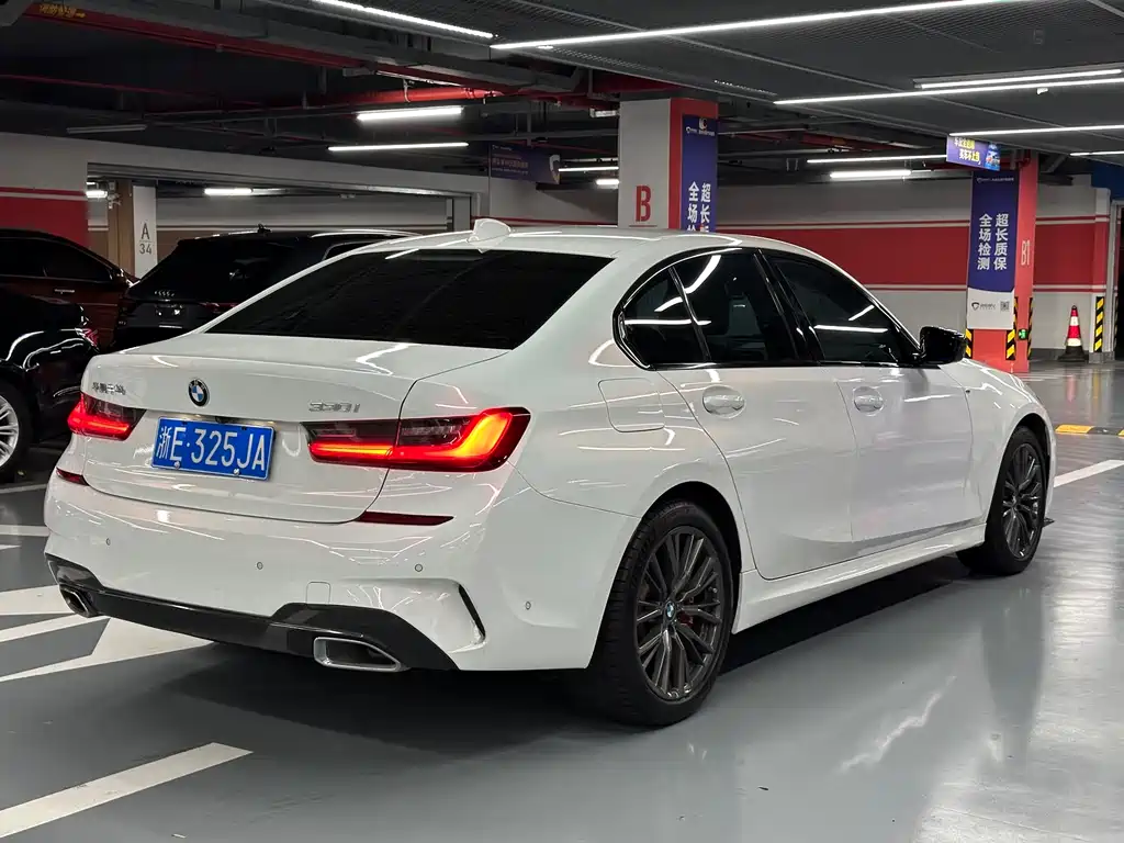 BMW 3 Series 2020