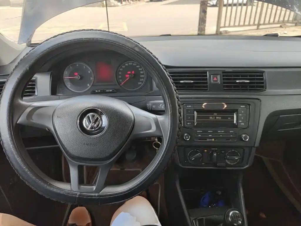 Volkswagen Santana 2017 — фото 11