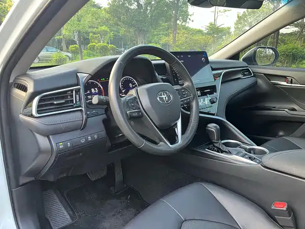 Toyota Camry 2023