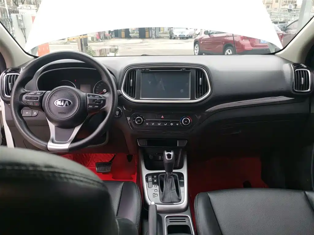 Kia KX3 2015 — фото 10