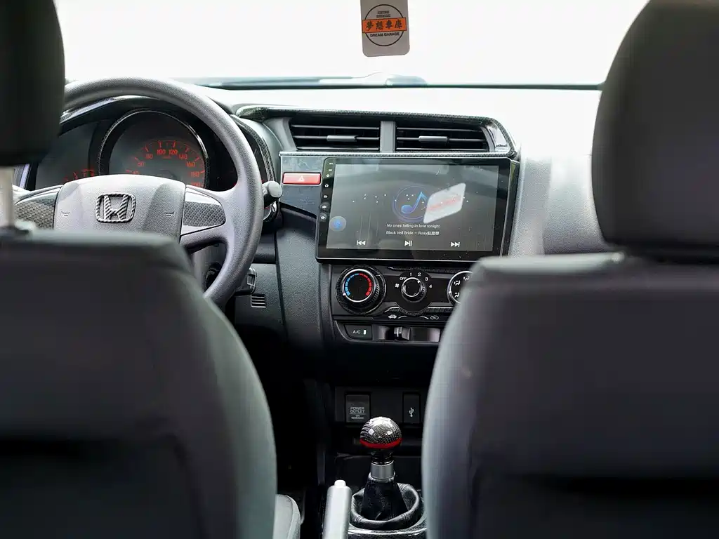 Honda Fit 2016 — фото 14