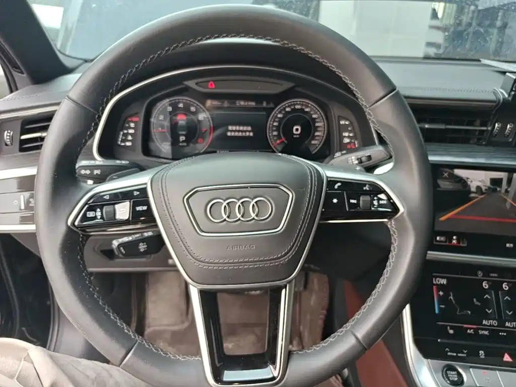 Audi A6L 2024 — фото 11