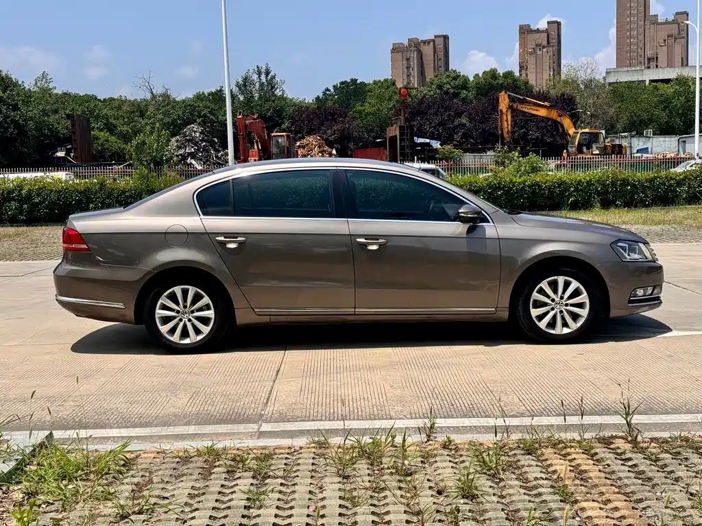 Volkswagen Magotan 2016