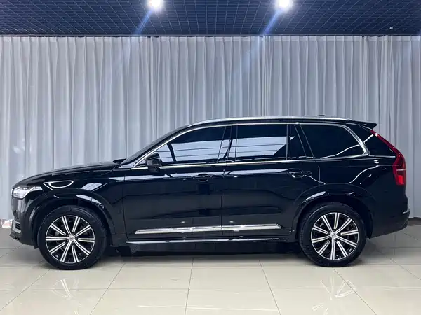 Volvo XC90 2024