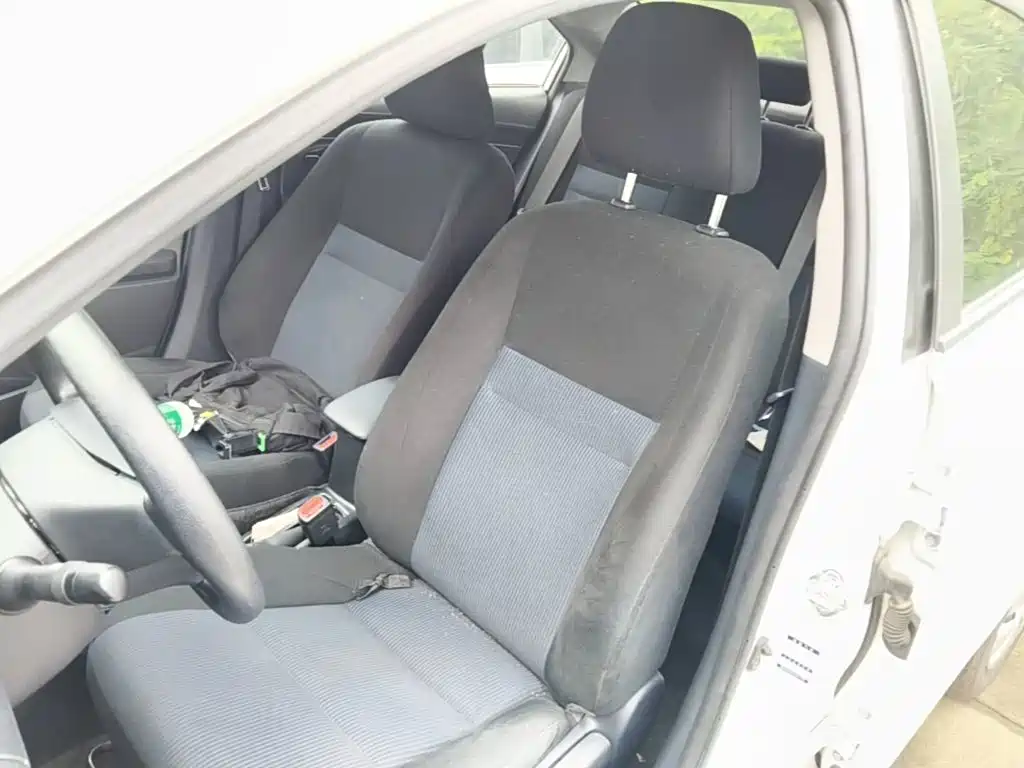 Toyota Yaris L 2021 — фото 15