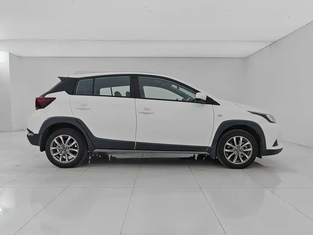 Toyota Yaris L 2020