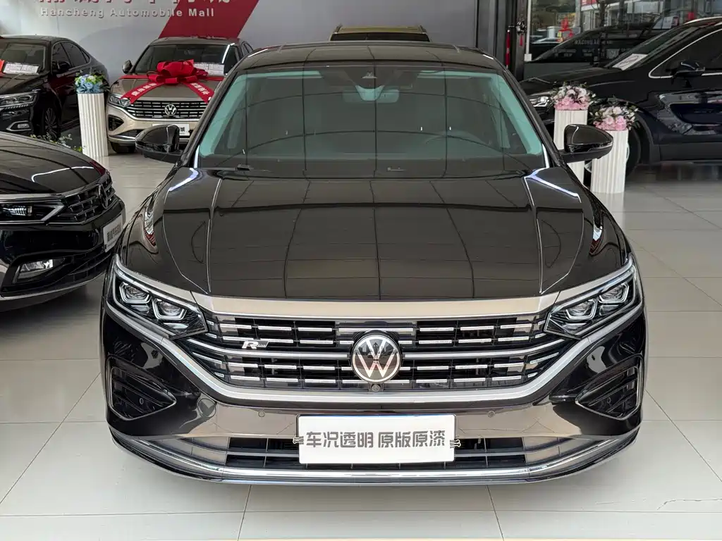 Volkswagen Passat 2024