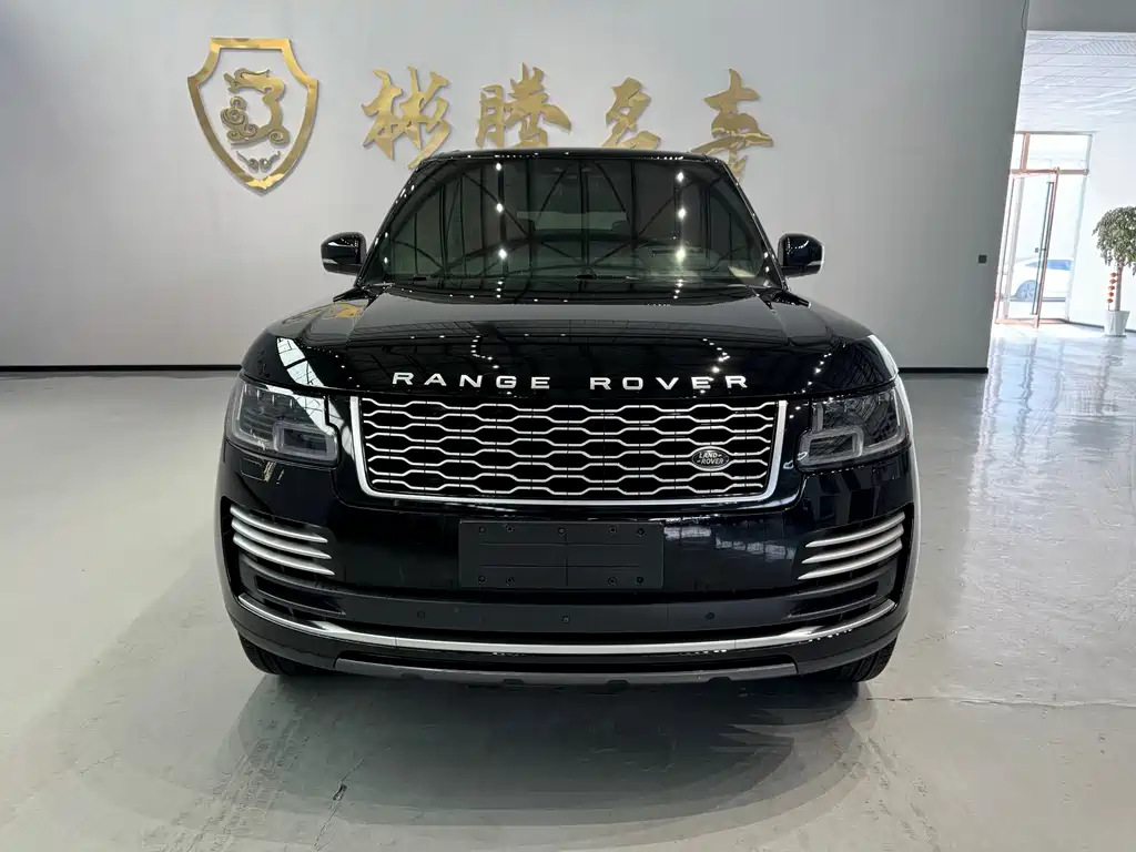 Land Rover Range Rover 2022 — фото 1