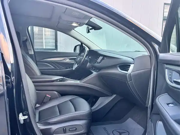 Buick Enclave 2021
