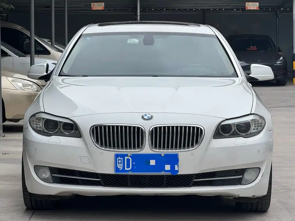 BMW 5 Series 2012 — фото 2