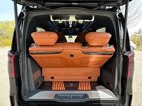 Mercedes-Benz Vito 2023