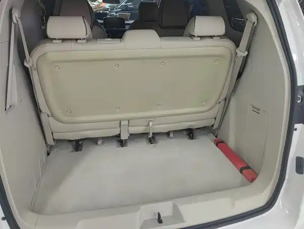 Buick GL8 2024
