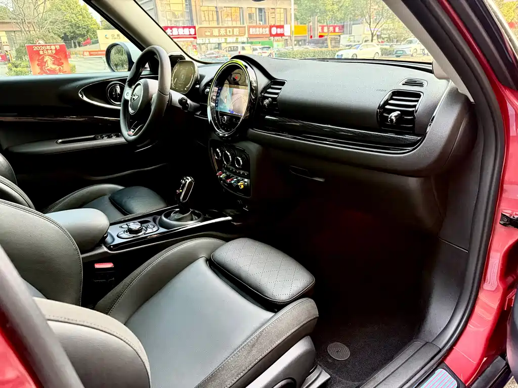 MINI Clubman 2022 — фото 11