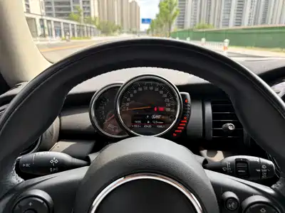 MINI MINI 2016