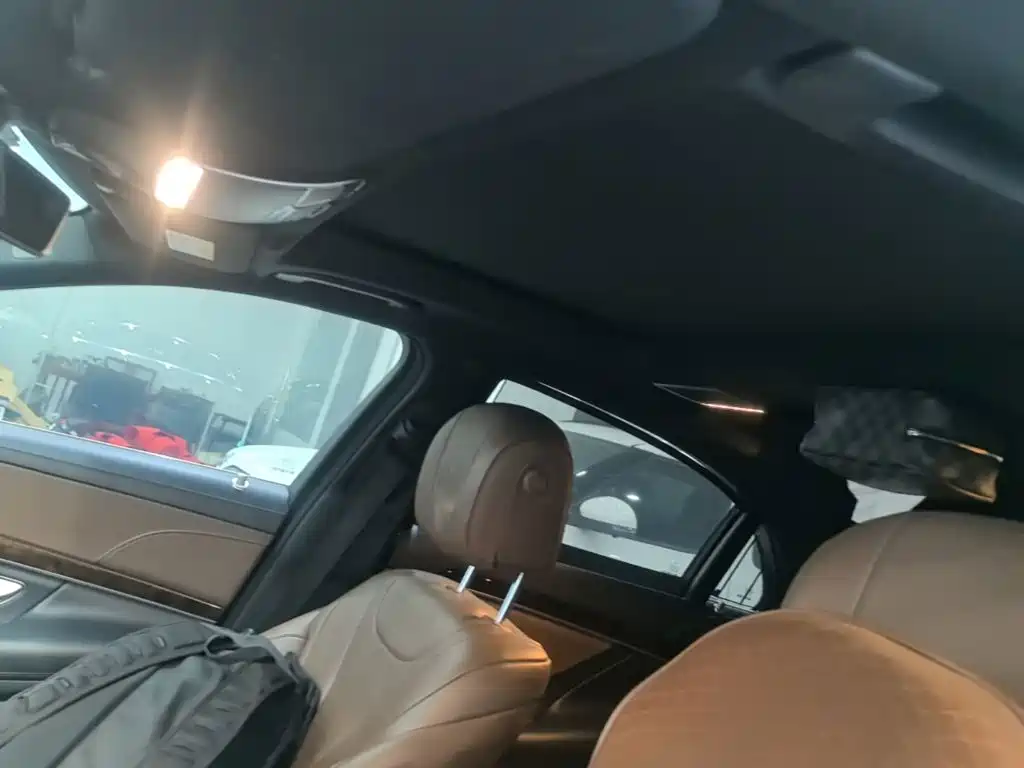 Mercedes-Benz S-Class 2019 — фото 18