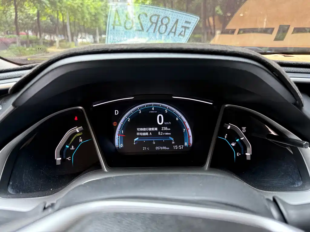 Honda Civic 2019 — фото 14
