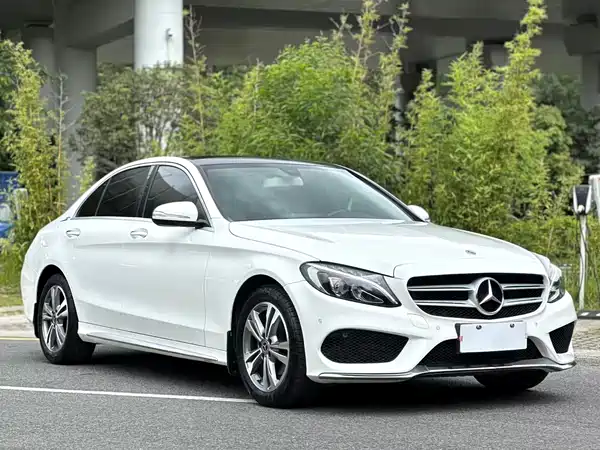 Mercedes-Benz C-Class 2017