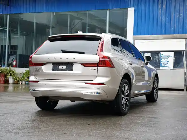 Volvo XC60 2023