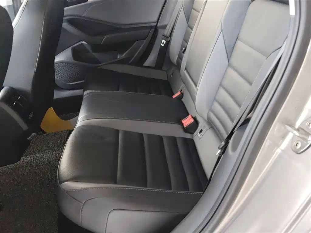 Volkswagen Sagitar 2021 — фото 17