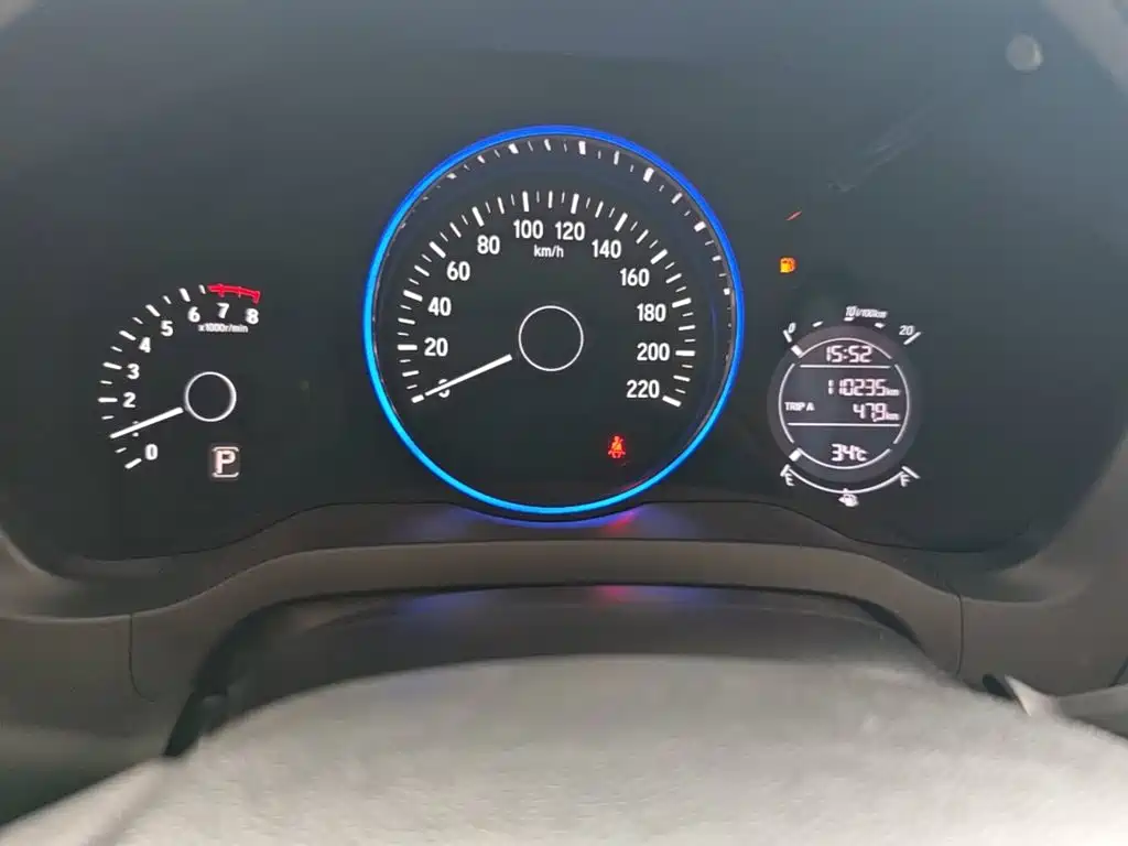 Honda Vezel 2017 — фото 12