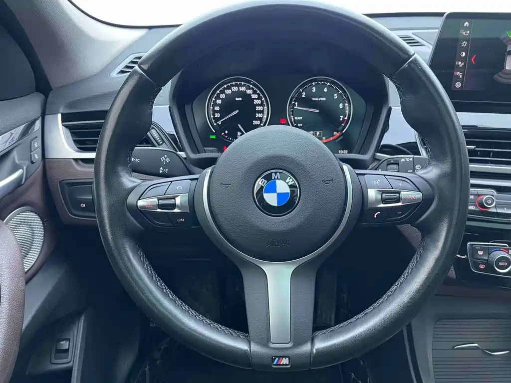 BMW X1 2022 — фото 10