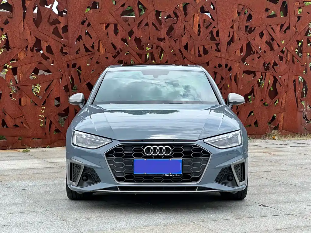 Audi A4L 2022 — фото 2