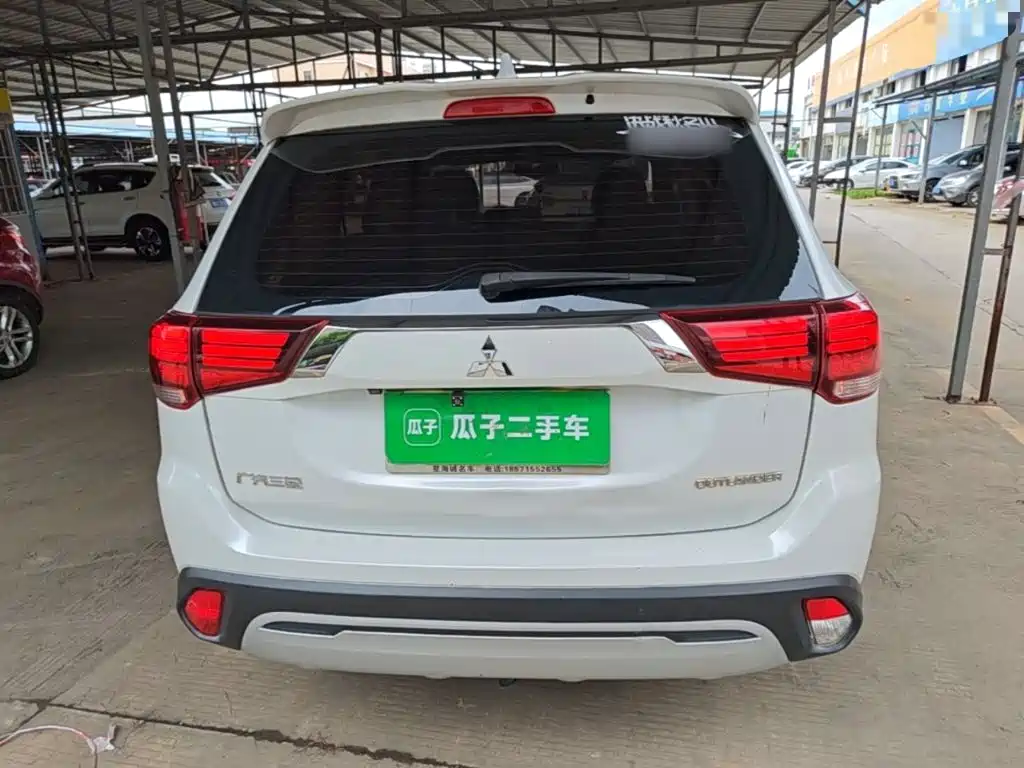Mitsubishi Outlander 2019
