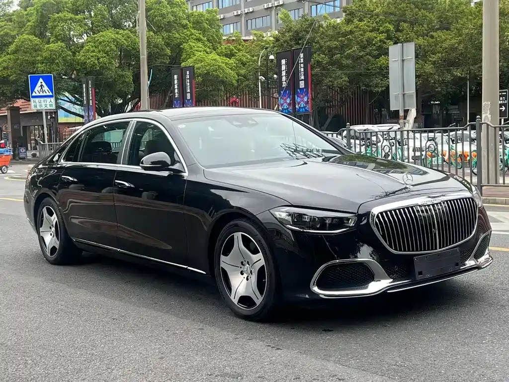 Mercedes-Benz S-Class 2022