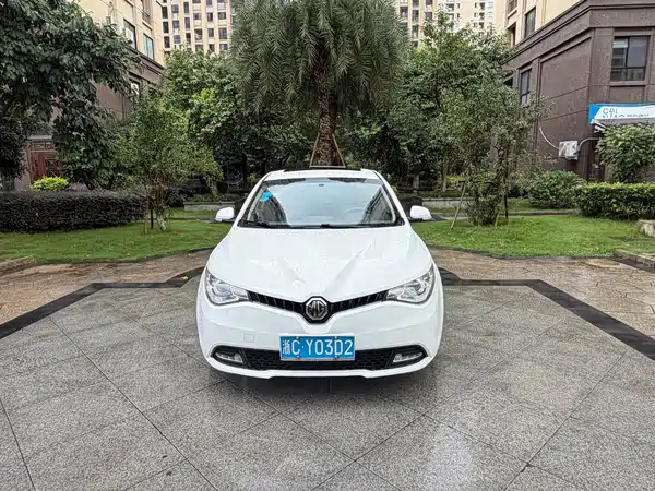 MG GT 2016