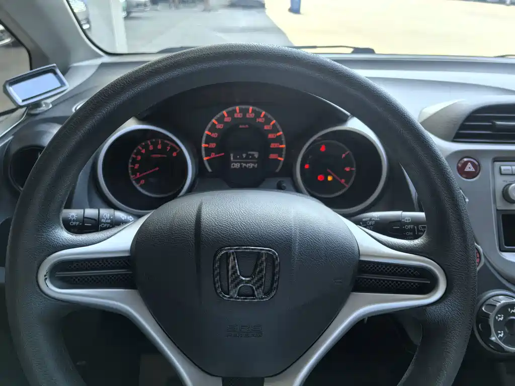 Honda Fit 2010 — фото 10