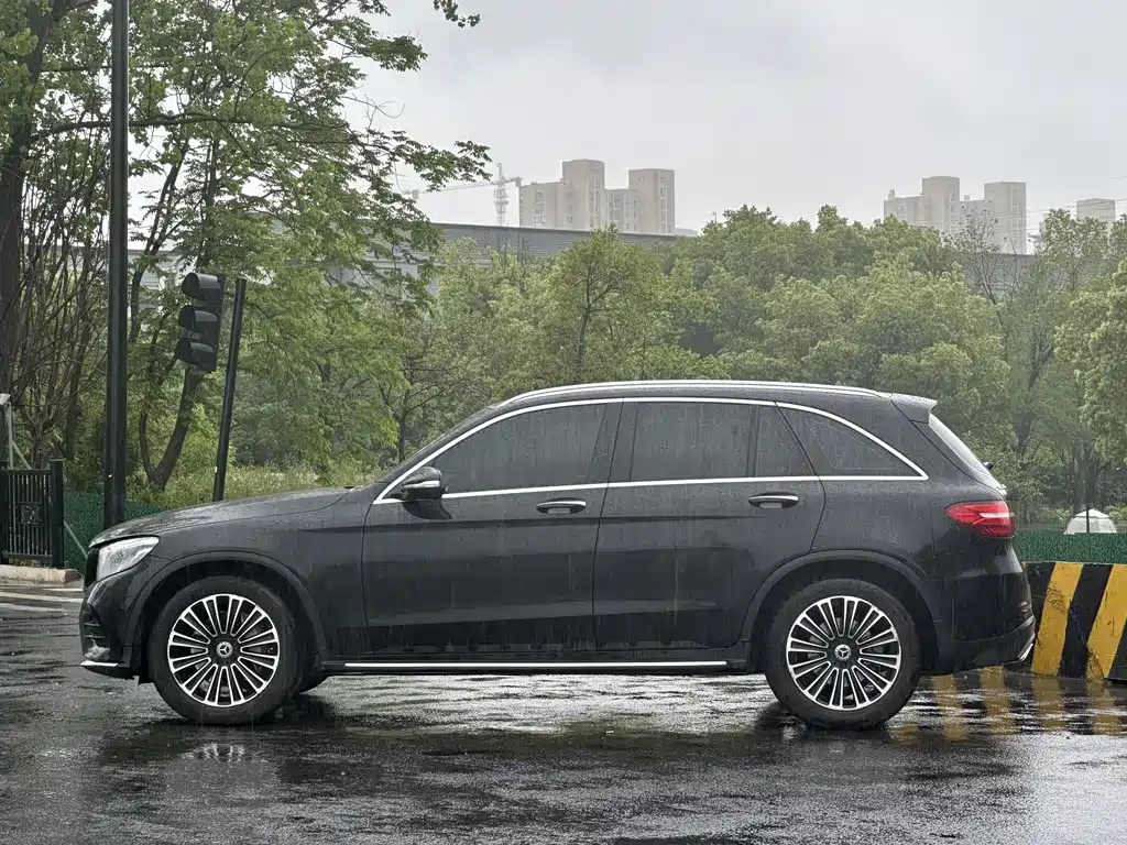 Mercedes-Benz GLC 2018 — фото 4