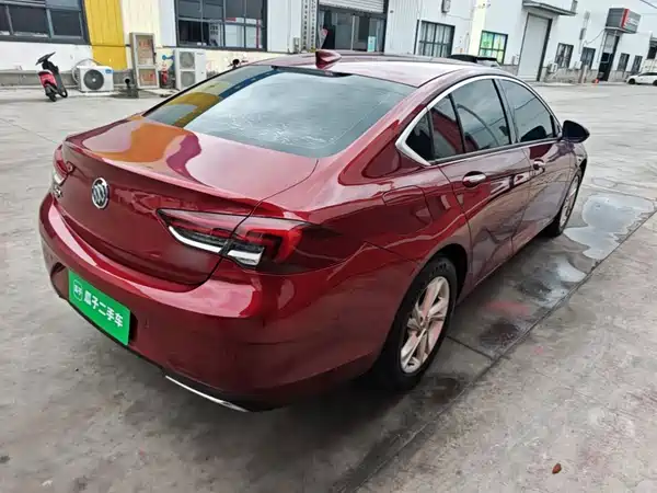 Buick Regal 2021
