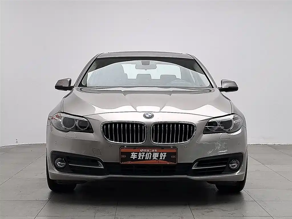 BMW 5 Series 2016 — фото 3