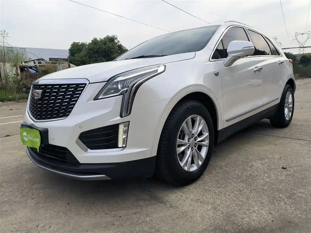 Cadillac XT5 2019 — фото 2