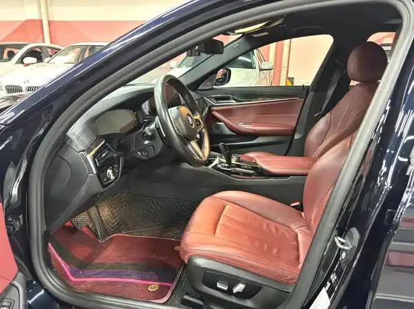 BMW 5 Series 2020