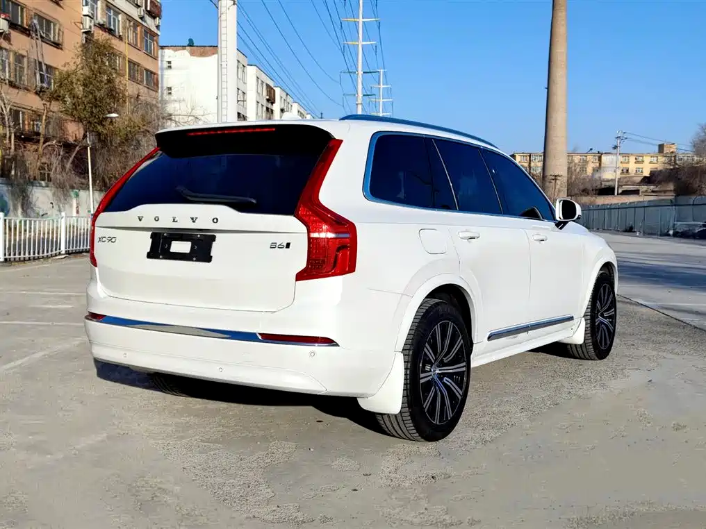 Volvo XC90 2024 — фото 4