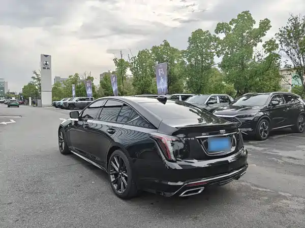 Cadillac CT5 2024