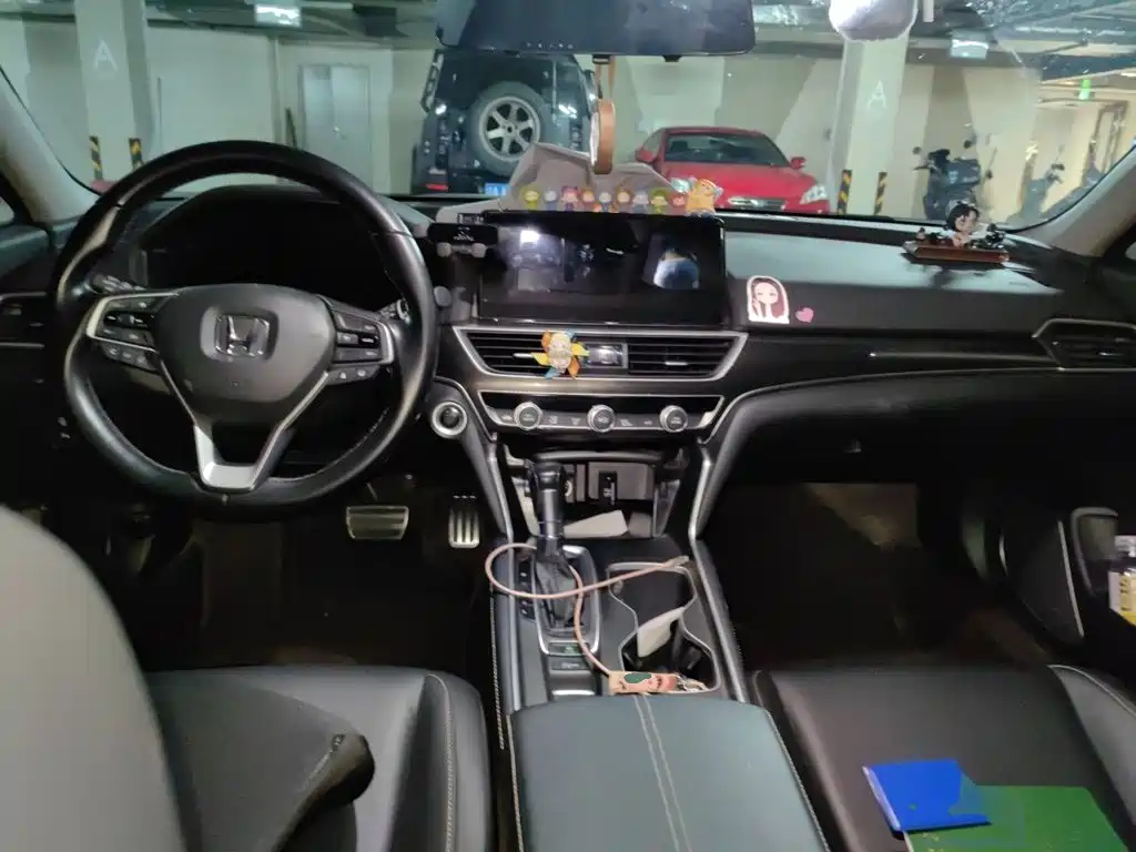 Honda Accord 2021 — фото 10